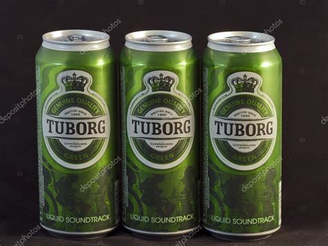 Wet Tuborg Green Beer Cans Stock Editorial Photo © Panama7 23213576