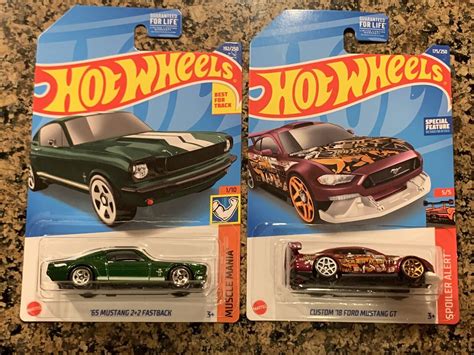 2022 Hot Wheels 65 MUSTANG 2 2 FASTBACK Green And Custom 18 Ford Mustang GT EBay