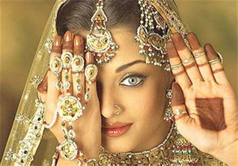 Aiswarya Rai Picture Aiswarya Rai Wallpaper Aishwarya Rai Hot