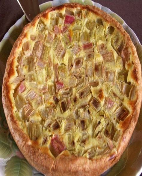 Tarte La Rhubarbe Pour Personnes Recettes Elle Table