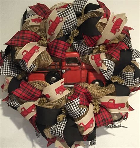 Red Truck Wreath Old Truck Pickup Wreath Buffalo Plaid Wreath