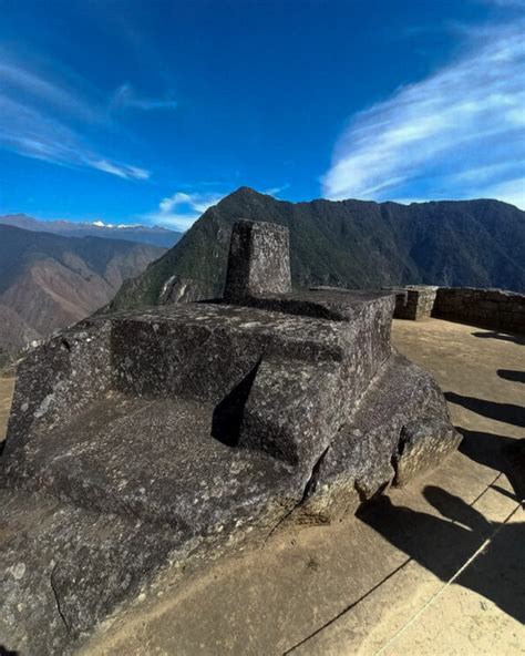 Intihuatana Reloj Solar Incaico