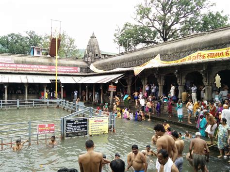 Travelogue: My Kumbh Mela Story @ Trimbakeshwar, Nashik | MapRoute Travel Blog