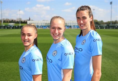 Manchester City Announce Qnet As New Sleeve Partner For Their Womens