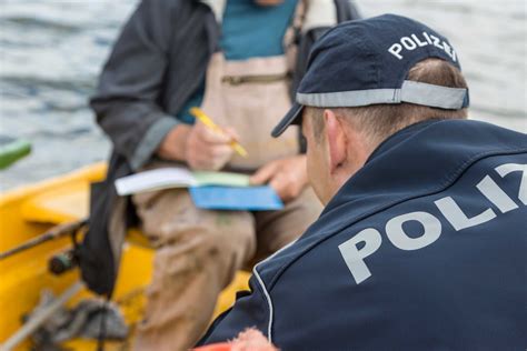 Kooperation Mit Der Wasserschutzpolizei Sachsen Lvsa