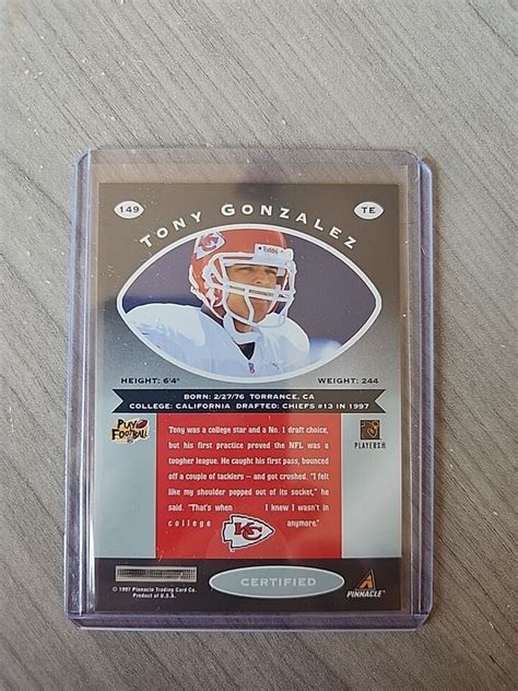 Tony Gonzalez Pinnacle Certified Football Card Ebay