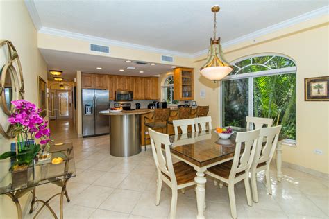 Meridian #1 | Grand Cayman Condos