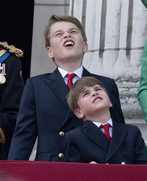 Photo Le Prince George Le Prince Louis De Galles La Famille Royale