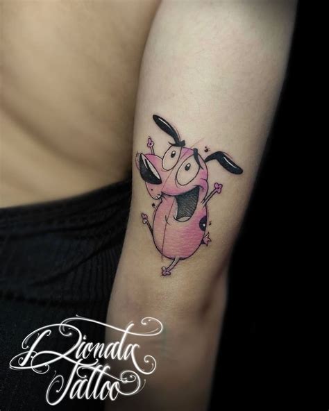 Dionata Pardim no Instagram Tattoo Coragem o cão covarde Muito