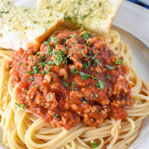 Italian Sausage Spaghetti - Cook2eatwell