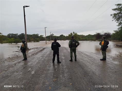 Se Desborda El R O Guayalejo En Llera Tamaulipas Evac An A Pobladores