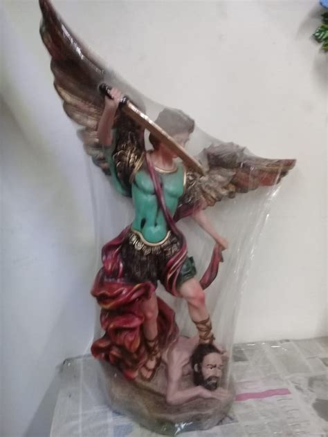 San Miguel Arcangel Figura De Resina Mercado Libre