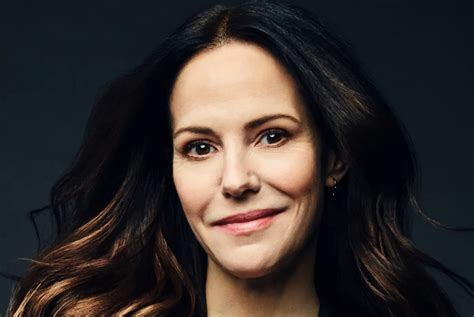 18 Fascinating Facts About Mary Louise Parker