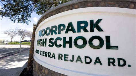 9 students cited after fight at Moorpark High School, authorities say