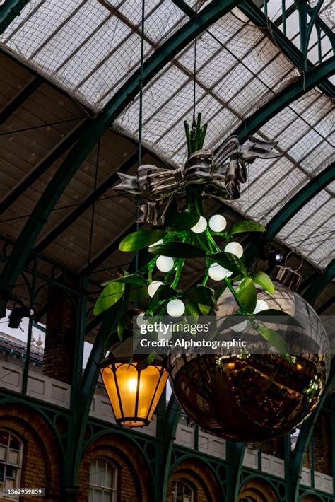 Covent Garden Christmas Lights High-Res Stock Photo - Getty Images