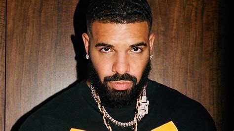 3 curious facts about the Canadian rapper, Drake | YAAY Music