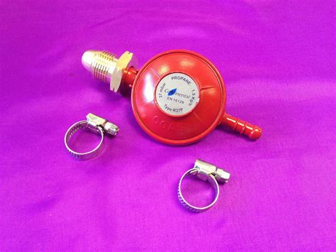 LPG Propane Gas 37 Mbar Low Pressure Red Regulator With 2 Clips