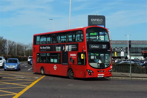 RARE Metroline London Route 317 VW1822 BV10WVT Flickr