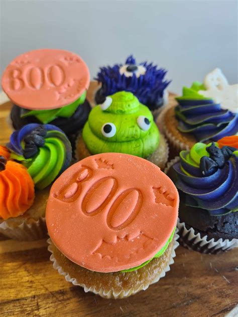 Halloween! • Painted Dog Research