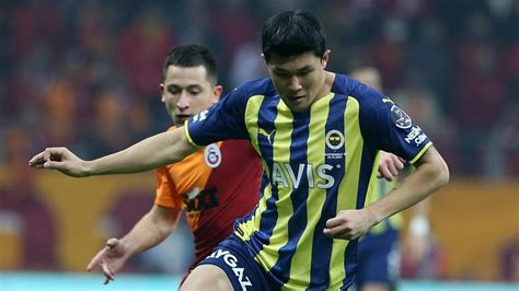 Devlerin gözü Fenerbahçe nin yıldızı Kim Min Jae de Fanatik Gazetesi