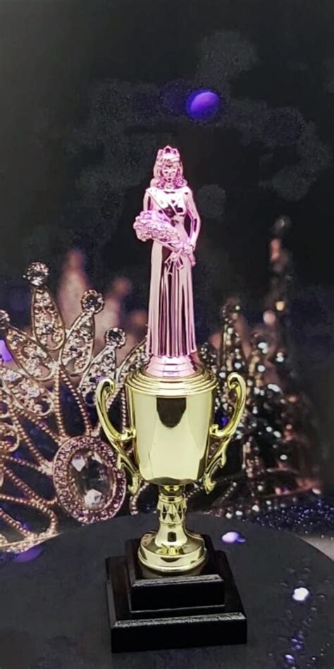 Beauty Queen Trophy Pink 340mm Trophy Shop Online