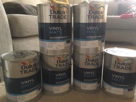 Dulux Trade 5ltr Paint In B71 Bromwich Für 1500 £ Zum Verkauf Shpock De