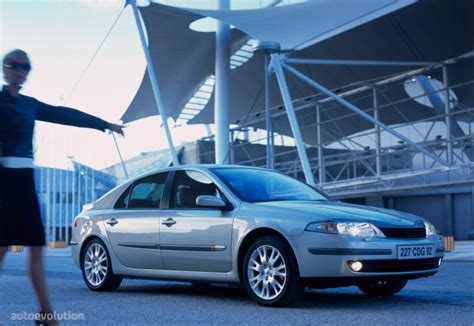 Renault Laguna Hatchback 2001 2005 Opiniones Especificaciones