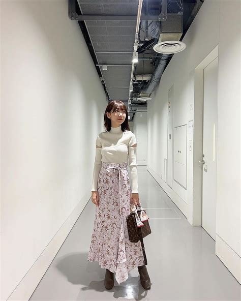 9 Ide OOTD Kantor Ala Yuki Kashiwagi AKB48 Stylish