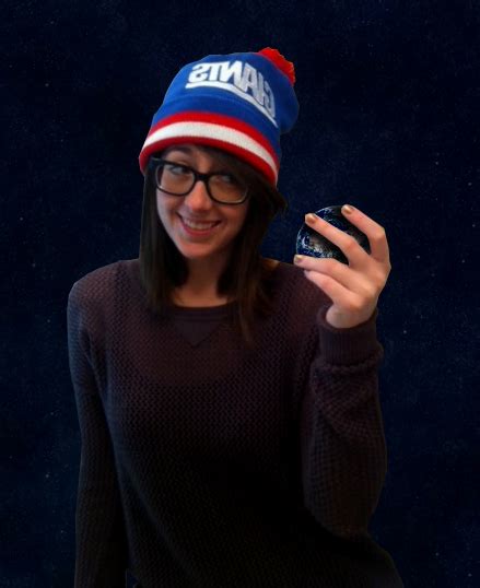 Sarah Schneider Hands Naked Onlyfans