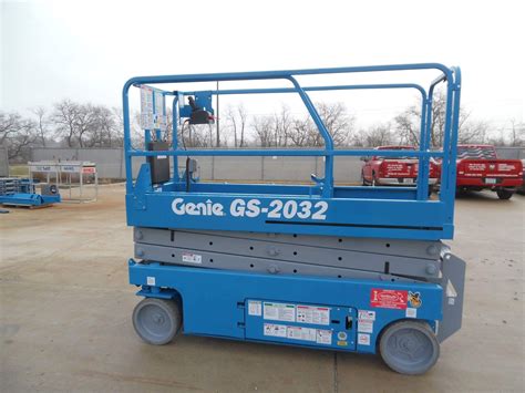 Genie GS 2032 Scissor Lift For Rent Wellbuilt Equipment Chicago IL