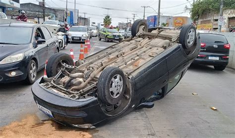 Ve Culo Capota No T Nel Da Avenida Jo O Durval Carneiro Acorda Cidade