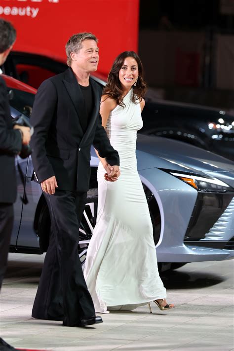 Brad Pitt Girlfriend Ines De Ramon Make Their Red Carpet Debut At The