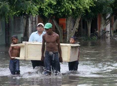 Ascienden A 174 Los Muertos Por El Temporal De Lluvias En Colombia