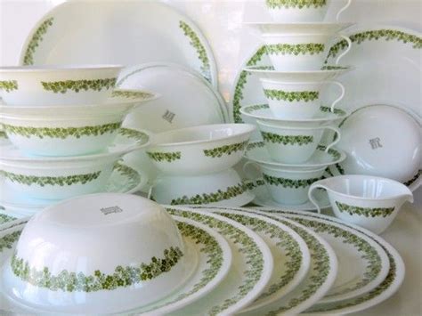 SALE Vintage Corelle Spring Blossom Green Eight 5 Piece Place