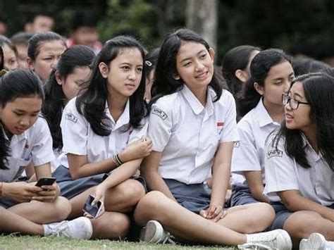 daftar  sma terbaik  indonesia  berdasarkan nilai utbk tagar