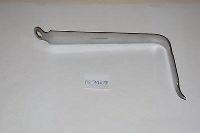 Pc Bent Hohmann Retractor Short Tip Narrow Mm Depth From Bent