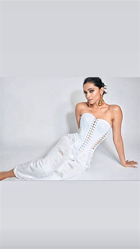 Deepika Padukone Hot Looks During Gehraiyaan Promotion Artofit