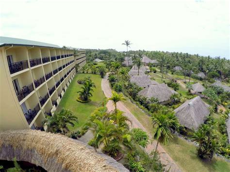 Outrigger Fiji Beach Resort