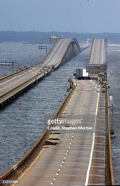 Escambia Bay Bridge Photos and Premium High Res Pictures - Getty Images