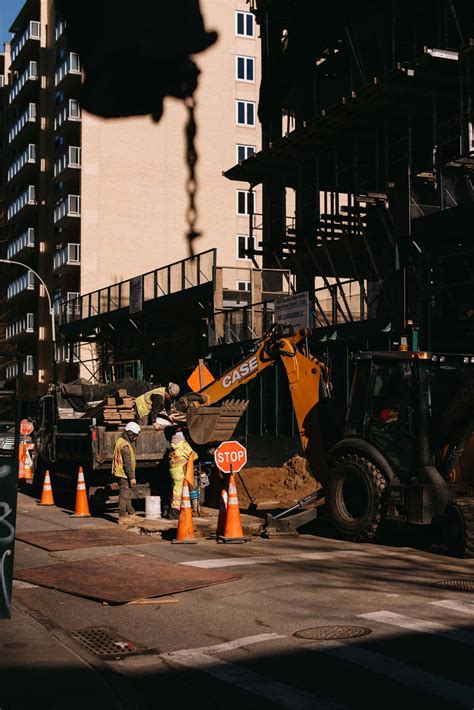 Home Builders Say Trump Tariffs Are Raising Construction Costs - The