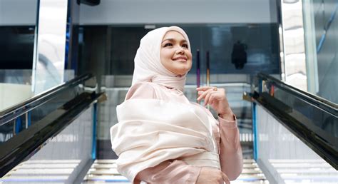 Rindu Siti Nurhaliza Sambut Hari Lahir Tunai Umrah Kosmo Digital