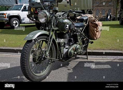 British Second World War Old Vintage Bsa Military Motorcycle 1945 M20 496cc Side Valve Single