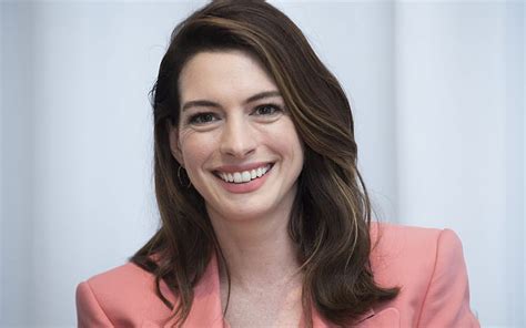 HD Wallpaper Actresses Anne Hathaway America Brown Eyes Brunette