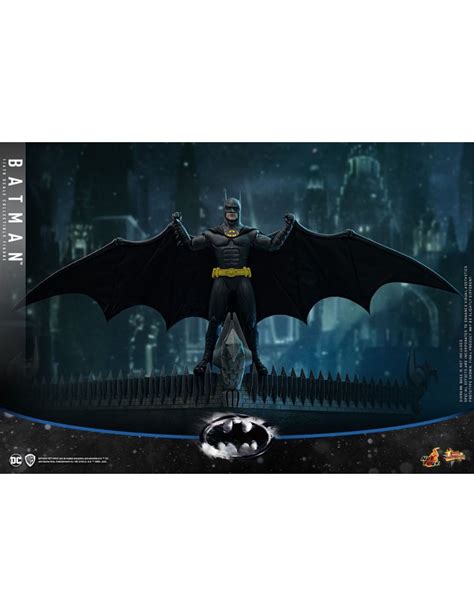 Hot Toys Movie Masterpiece Batman Returns 1 6 Scale Collectible Figure
