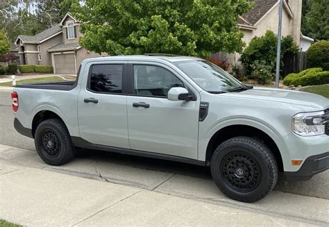 Maverick With Sst Lift Black Rhinos Cooper At S