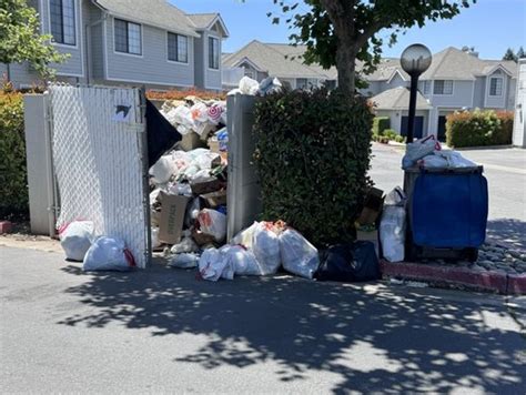 Cascades Apartments Updated June 2026 86 Photos And 93 Reviews 9375