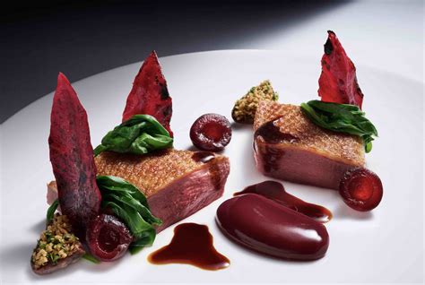 Dubais MICHELIN Starred Restaurants And Why You Need To Dine At Them