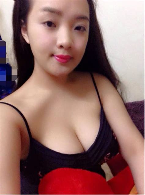Cao Giang Nude Pics Page
