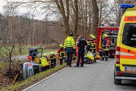 Sekundenschlaf 83 jährige Fahrerin verursacht schweren Unfall Blick