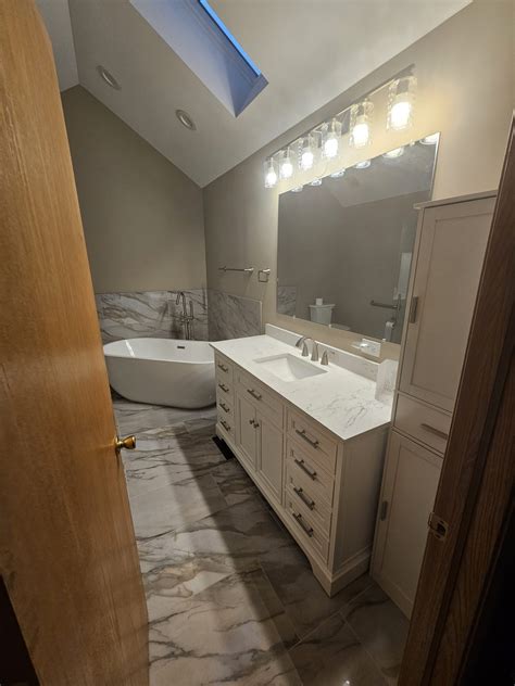 Dream Bath Solutions | Bathroom Remodeling in Chicagoland